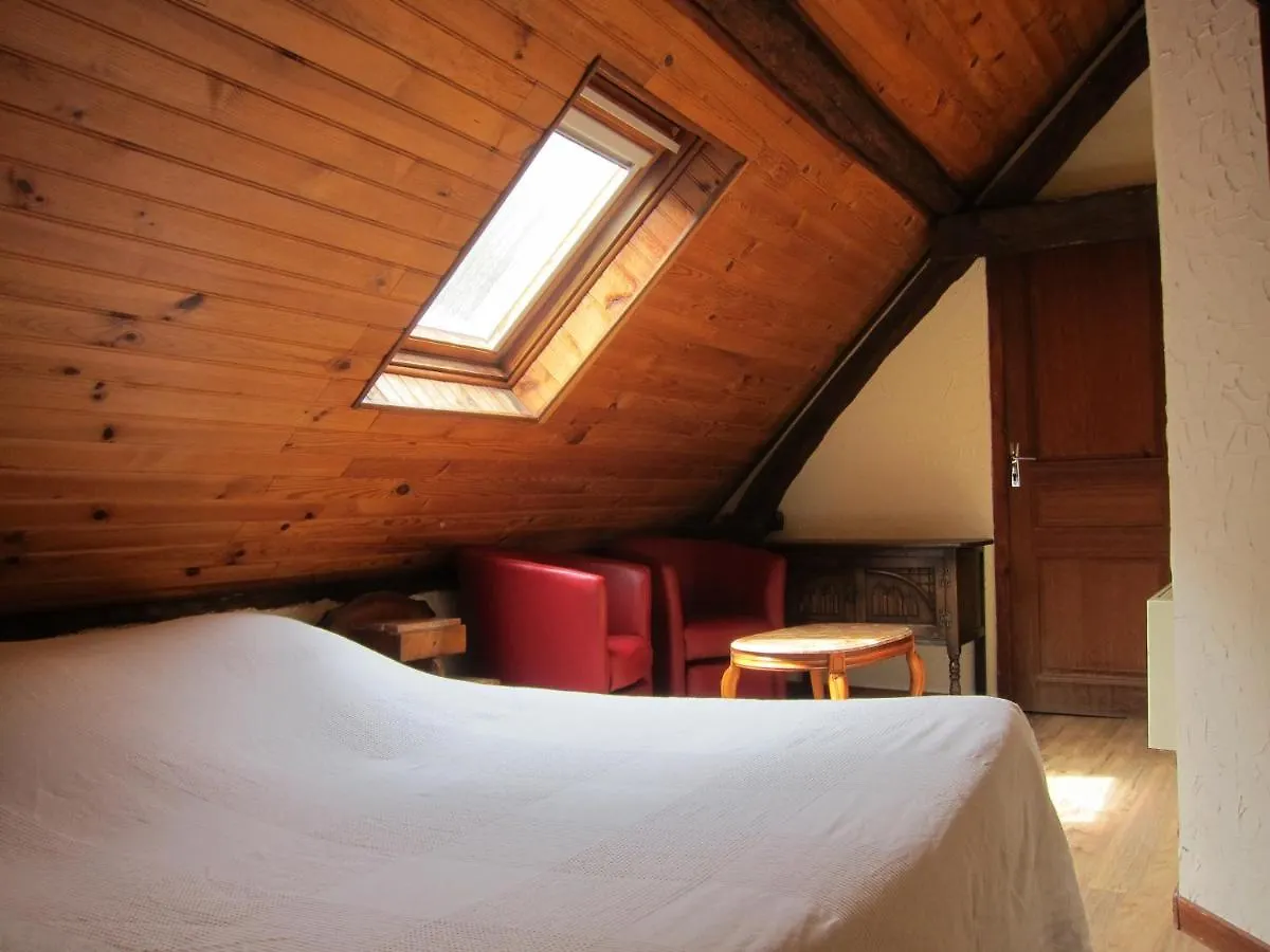 Auberge Des Deux Rivieres Seix Frankrijk