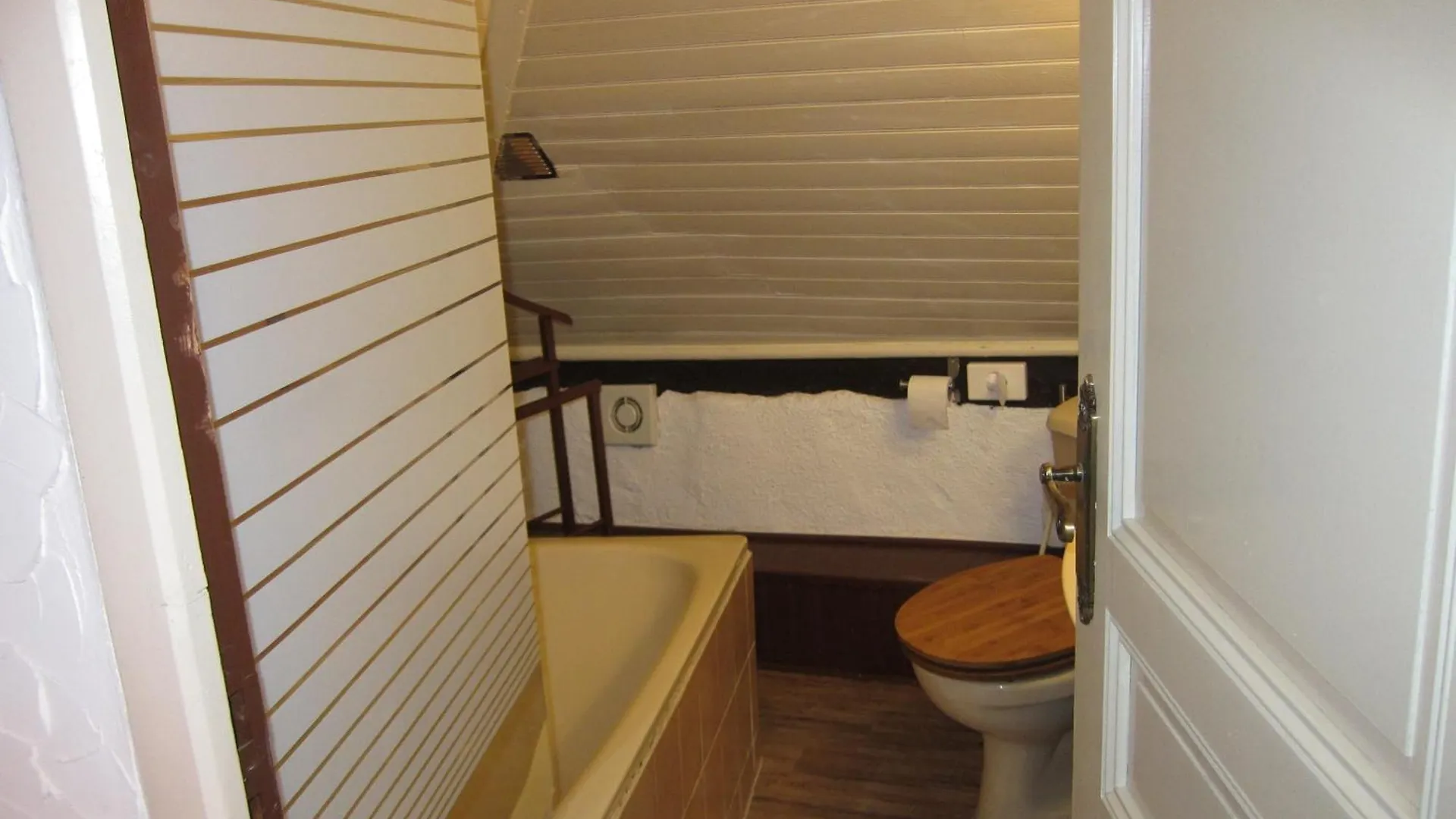 Auberge Des Deux Rivieres Seix