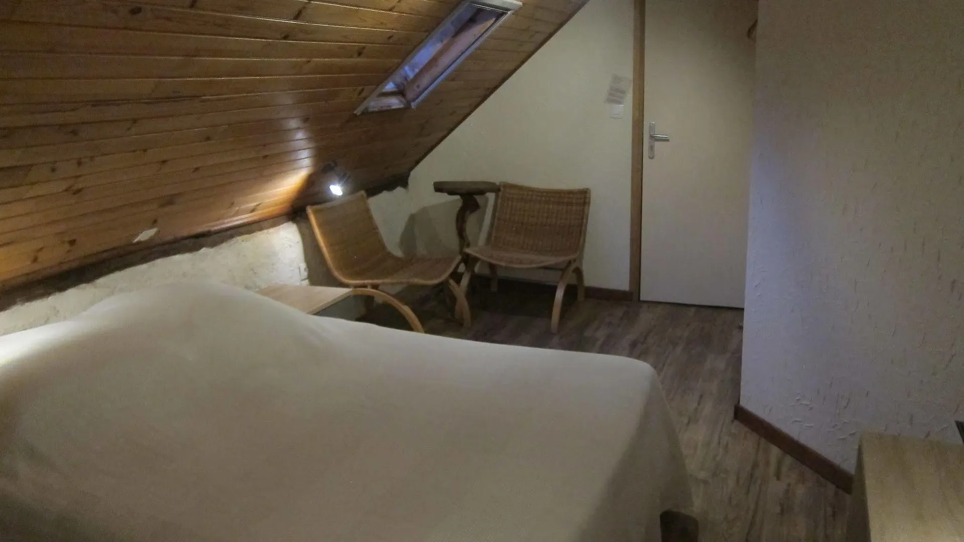 Hotel Auberge Des Deux Rivieres Seix