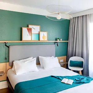 adagio-annecy-centre.hotels-rhonealpes.com/